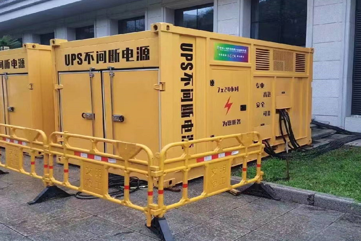 梅州发电机租赁施工现场